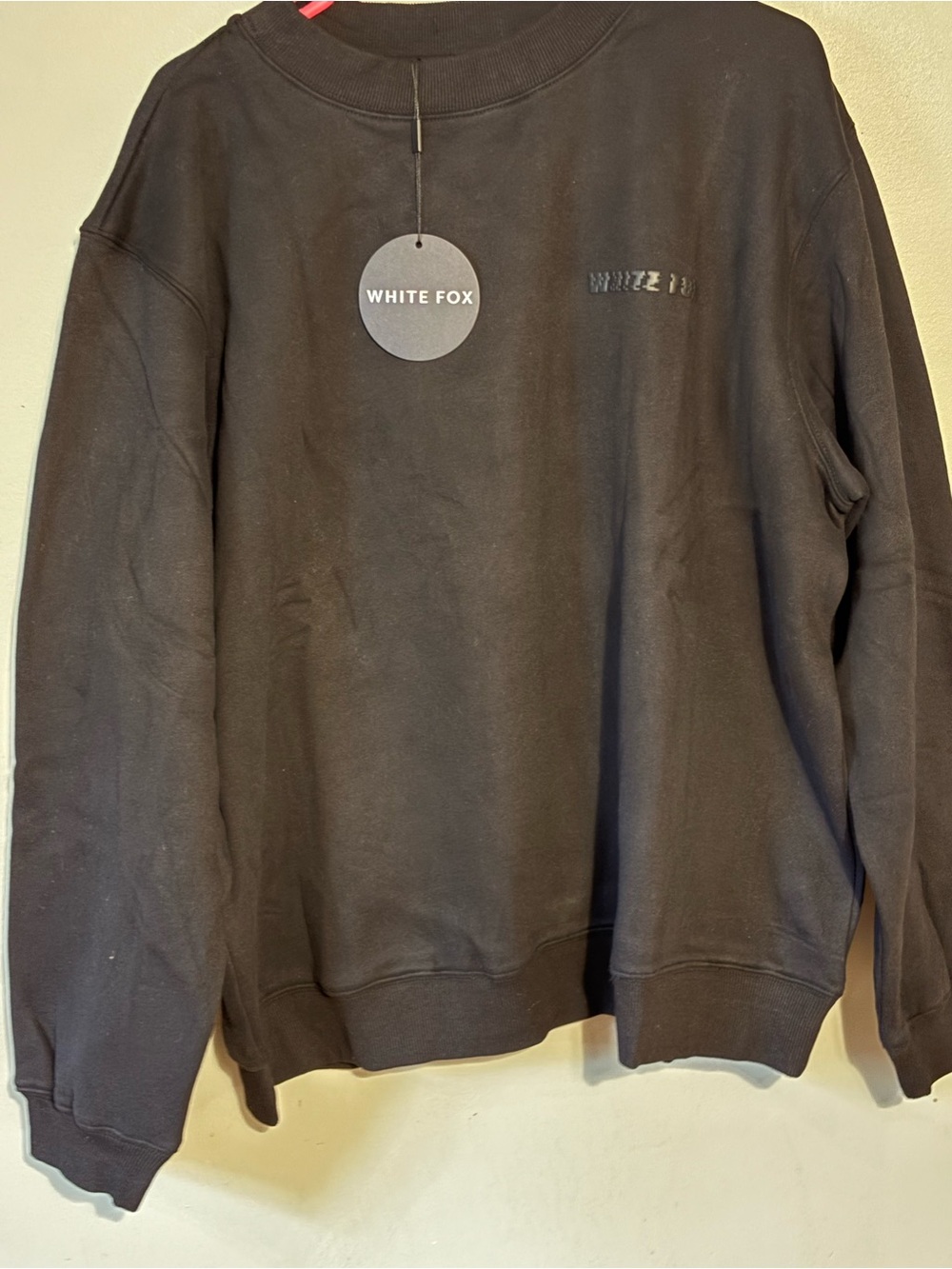 White Fox Boutique Black Crewneck Sweatshirt L/XL